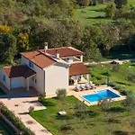 Villa Galiola *
