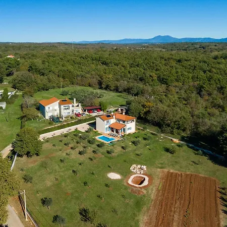 Villa Galiola *